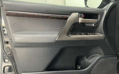 Toyota Land Cruiser 200, 2009 год, 2 209 000 рублей, 18 фотография