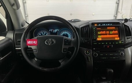 Toyota Land Cruiser 200, 2009 год, 2 209 000 рублей, 9 фотография