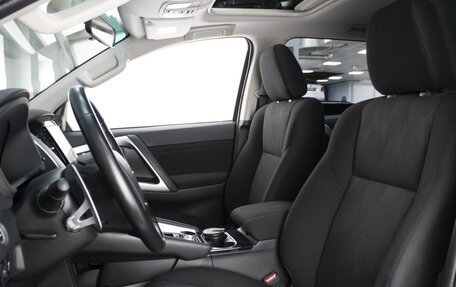 Mitsubishi Montero Sport, 2022 год, 4 770 000 рублей, 8 фотография