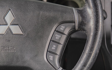 Mitsubishi Pajero IV, 2011 год, 2 299 000 рублей, 11 фотография