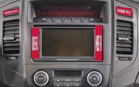 Mitsubishi Pajero IV, 2011 год, 2 299 000 рублей, 14 фотография