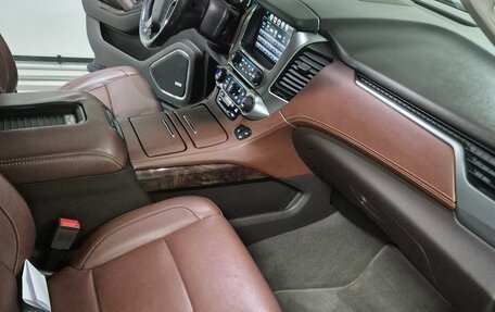 Chevrolet Tahoe IV, 2019 год, 4 500 000 рублей, 8 фотография