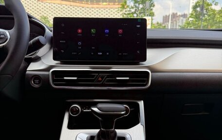 Geely Coolray I, 2025 год, 1 480 000 рублей, 20 фотография