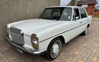 Mercedes-Benz W114, 1971 год, 1 770 000 рублей, 1 фотография
