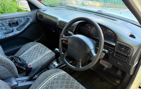 Nissan Wingroad I, 1998 год, 180 000 рублей, 11 фотография
