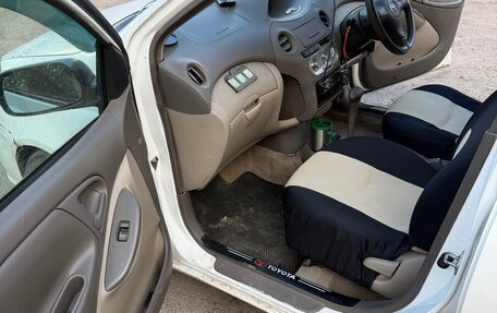 Toyota Platz, 2004 год, 350 000 рублей, 9 фотография