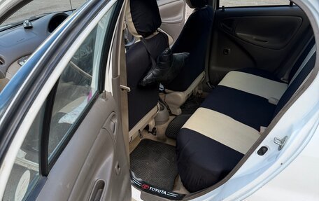 Toyota Platz, 2004 год, 350 000 рублей, 12 фотография