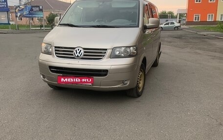 Volkswagen Caravelle T5, 2008 год, 1 350 000 рублей, 5 фотография