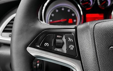 Opel Astra J, 2012 год, 949 900 рублей, 16 фотография