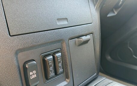 Mitsubishi Pajero IV, 2011 год, 1 499 000 рублей, 16 фотография