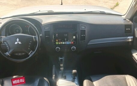 Mitsubishi Pajero IV, 2011 год, 1 499 000 рублей, 14 фотография