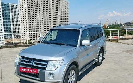 Mitsubishi Pajero IV, 2011 год, 1 499 000 рублей, 10 фотография