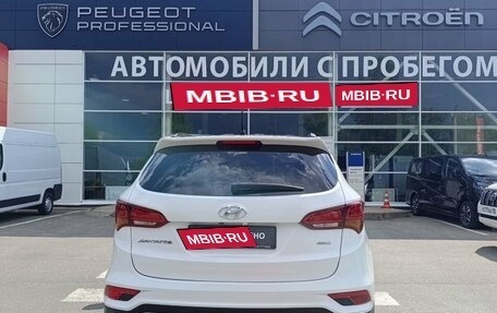 Hyundai Santa Fe III рестайлинг, 2016 год, 2 150 000 рублей, 6 фотография