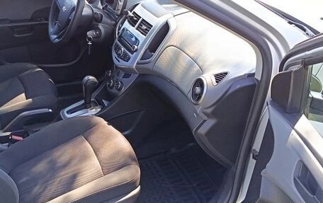 Chevrolet Aveo III, 2012 год, 500 000 рублей, 6 фотография