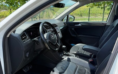 Volkswagen Tiguan II, 2019 год, 2 500 000 рублей, 8 фотография