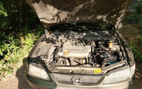 Opel Vectra B рестайлинг, 1996 год, 150 000 рублей, 3 фотография