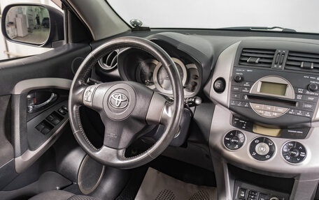 Toyota RAV4, 2007 год, 1 299 000 рублей, 9 фотография