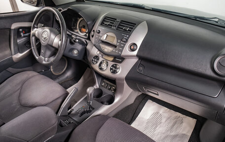 Toyota RAV4, 2007 год, 1 299 000 рублей, 15 фотография