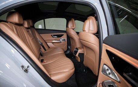 Mercedes-Benz E-Класс, 2025 год, 9 600 000 рублей, 12 фотография
