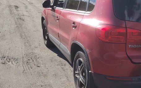 Volkswagen Tiguan I, 2011 год, 570 000 рублей, 3 фотография