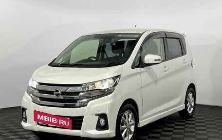 Nissan Dayz I рестайлинг, 2018 год, 940 000 рублей, 2 фотография