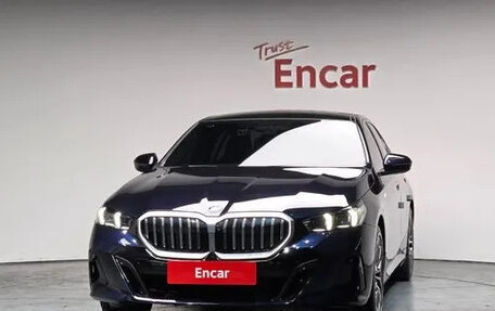 BMW 5 серия, 2024 год, 4 755 000 рублей, 2 фотография
