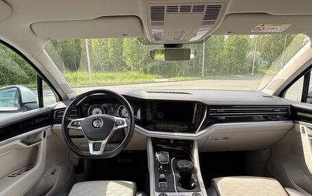 Volkswagen Touareg III, 2020 год, 5 750 000 рублей, 11 фотография