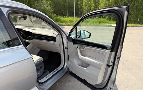 Volkswagen Touareg III, 2020 год, 5 750 000 рублей, 13 фотография