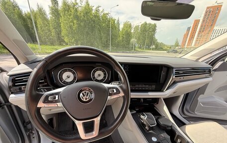 Volkswagen Touareg III, 2020 год, 5 750 000 рублей, 17 фотография