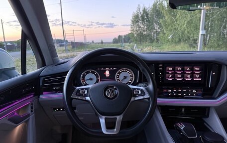 Volkswagen Touareg III, 2020 год, 5 750 000 рублей, 29 фотография