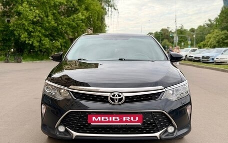 Toyota Camry, 2018 год, 2 149 000 рублей, 10 фотография
