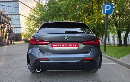 BMW 1 серия, 2019 год, 2 830 000 рублей, 4 фотография