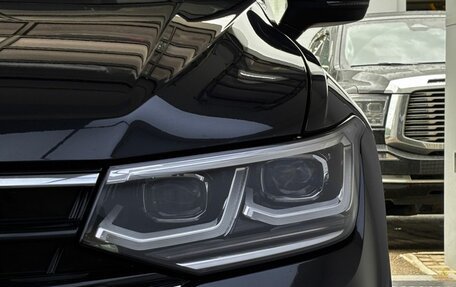 Volkswagen Tiguan II, 2021 год, 3 780 000 рублей, 21 фотография