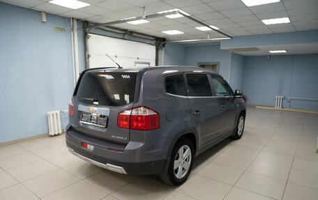 Chevrolet Orlando I, 2011 год, 899 000 рублей, 3 фотография