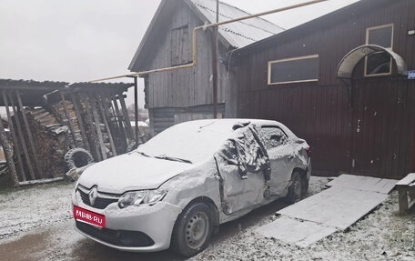 Renault Logan II, 2015 год, 350 000 рублей, 1 фотография