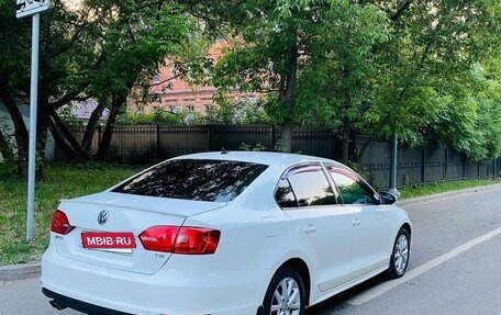Volkswagen Jetta VI, 2013 год, 680 000 рублей, 5 фотография