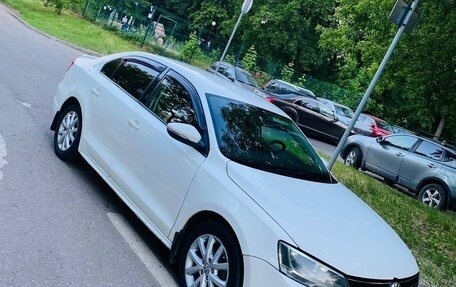 Volkswagen Jetta VI, 2013 год, 680 000 рублей, 4 фотография