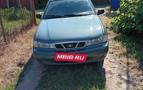 Daewoo Nexia I рестайлинг, 2004 год, 110 000 рублей, 9 фотография