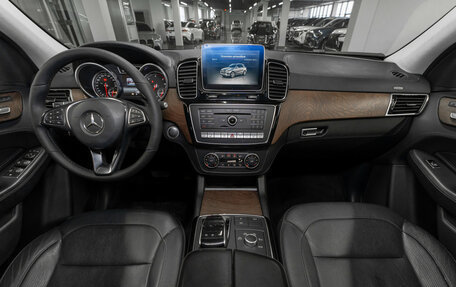 Mercedes-Benz GLE, 2015 год, 2 990 000 рублей, 13 фотография