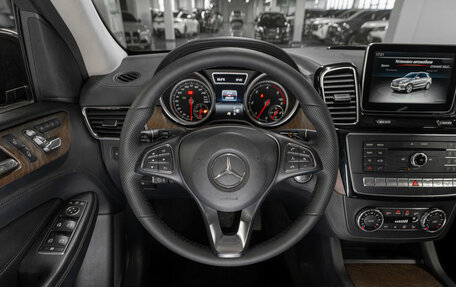 Mercedes-Benz GLE, 2015 год, 2 990 000 рублей, 15 фотография