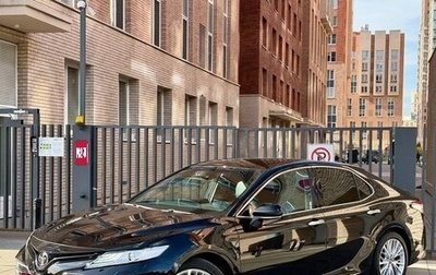 Toyota Camry, 2018 год, 2 900 000 рублей, 1 фотография