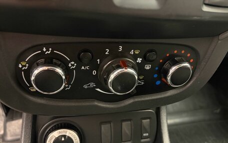 Renault Duster I рестайлинг, 2018 год, 1 249 000 рублей, 9 фотография