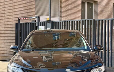 Toyota Camry, 2018 год, 2 900 000 рублей, 9 фотография