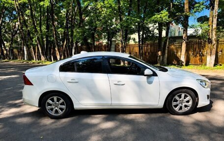 Volvo S60 III, 2013 год, 1 050 000 рублей, 2 фотография