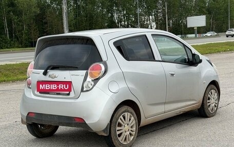 Chevrolet Spark III, 2011 год, 495 000 рублей, 2 фотография