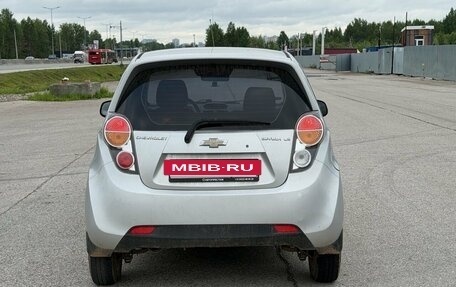 Chevrolet Spark III, 2011 год, 495 000 рублей, 4 фотография
