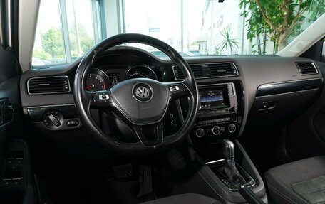 Volkswagen Jetta VI, 2016 год, 1 379 000 рублей, 6 фотография