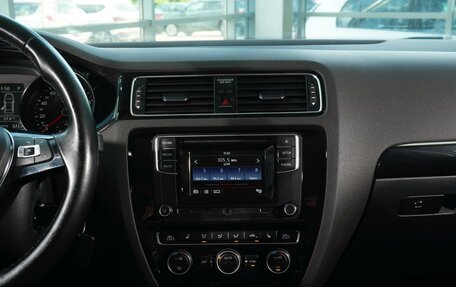 Volkswagen Jetta VI, 2016 год, 1 379 000 рублей, 18 фотография