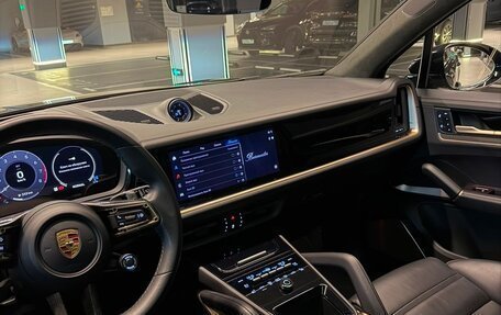 Porsche Cayenne III, 2023 год, 14 500 000 рублей, 20 фотография