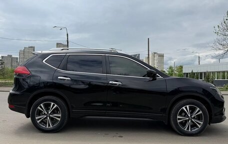 Nissan X-Trail, 2017 год, 1 850 000 рублей, 2 фотография
